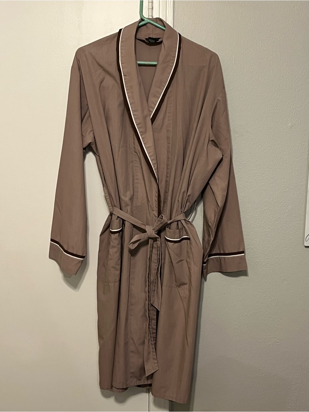 Vintage After Hours by Diplomat 70s/80s Tan Belted Shawl Collar Robe Size L